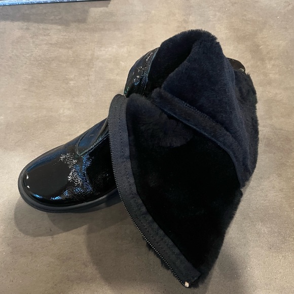 Ciao shearling boots - Picture 2 of 5